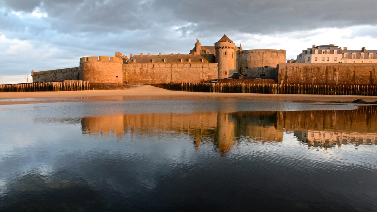 Logis Maison Vauban - Hotel St Malo サン・マロ エクステリア 写真